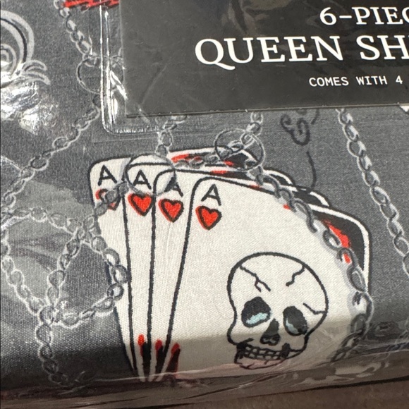 Ed Hardy 6-Piece Queen Sheet Set w/ a grey background of chains & other tattoos - Picture 5 of 10